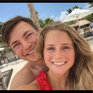 Meet your Posher, Annie